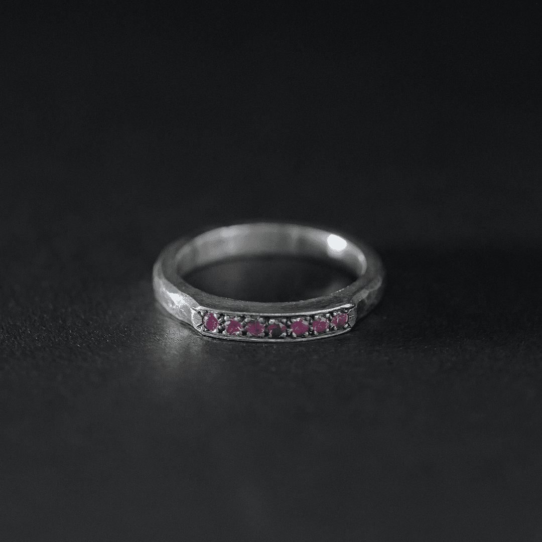 photography of 7RUBIES_RING